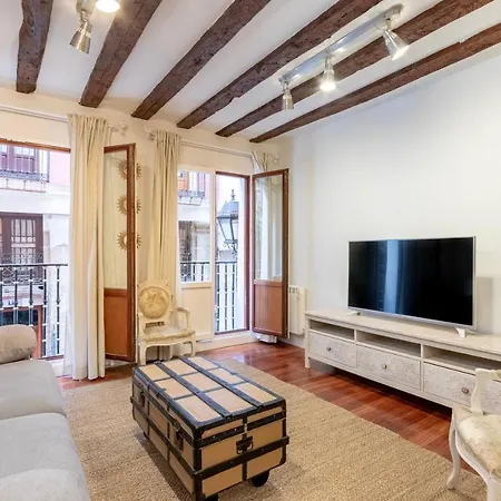 Precioso Con Entrada Autonoma En El Casco Viejo Bilbao