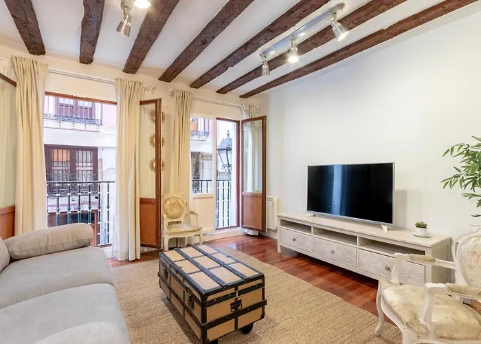 Precioso Con Entrada Autonoma En El Casco Viejo Bilbao